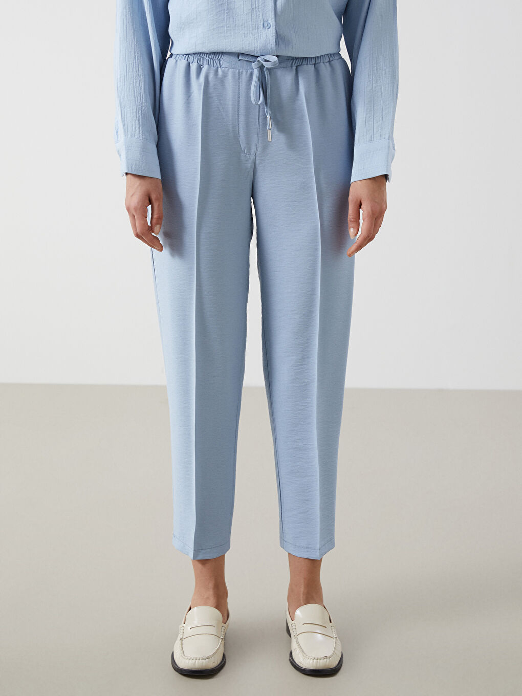 LCW Modest Beli Lastikli Havuç Kesim Kadın Pantolon -S54396Z8-R0T