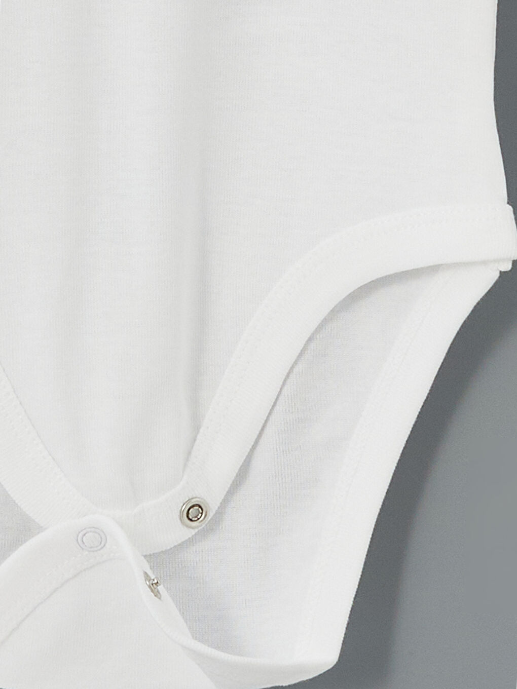 Ekru Bisiklet Yaka Erkek Bebek Çıtçıtlı Bodysuit-1