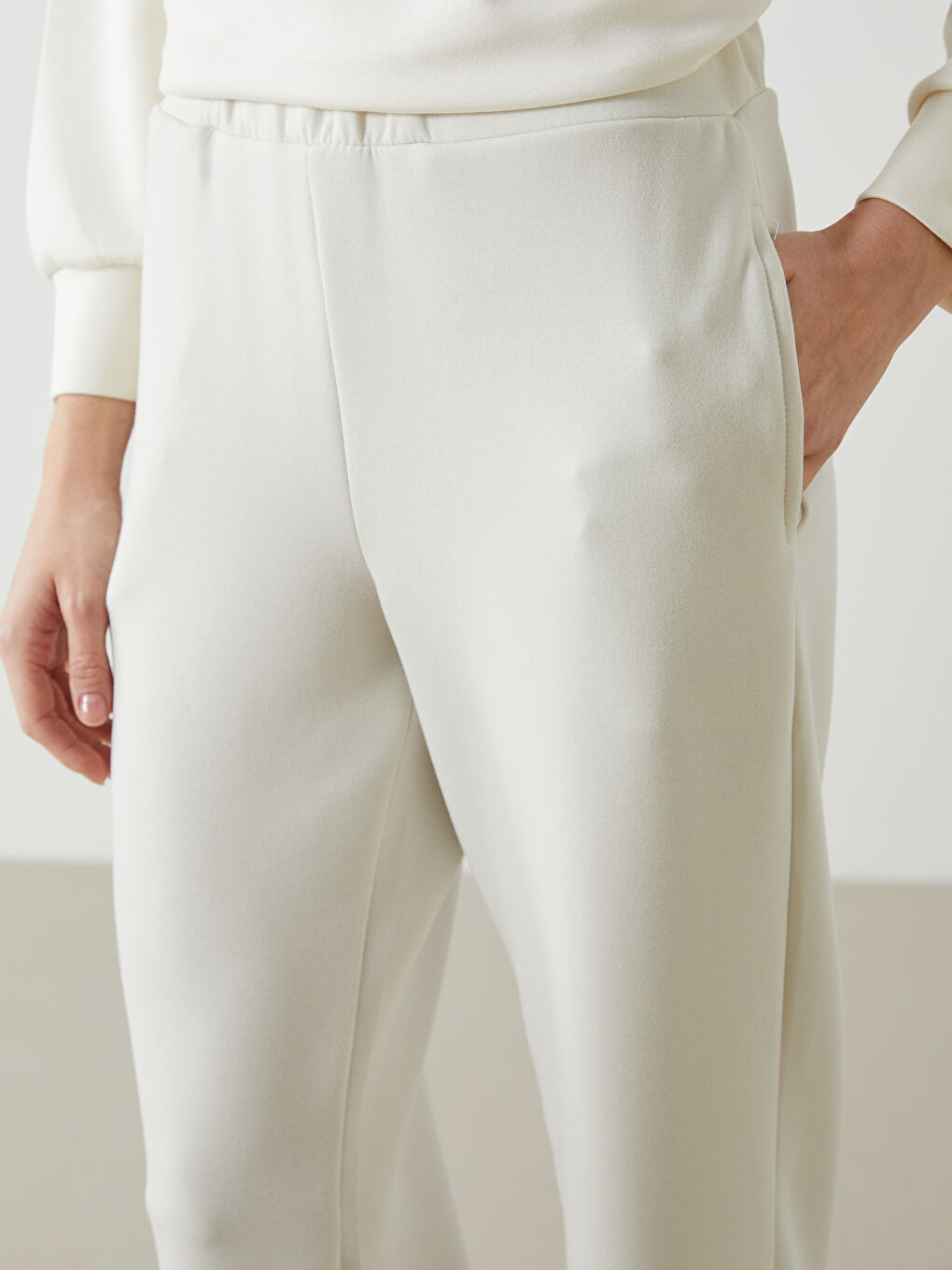 Women's Sweatpants with Elastic Waist -S54606Z8-VF5