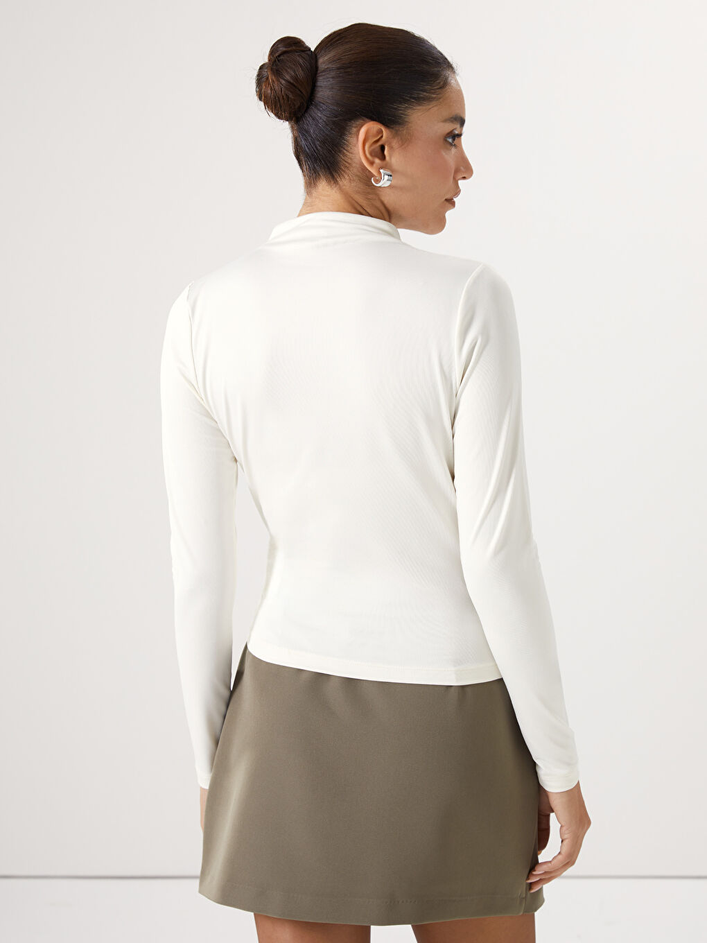 LCW Vision Ekru Dik Yaka Kadın Body - 4