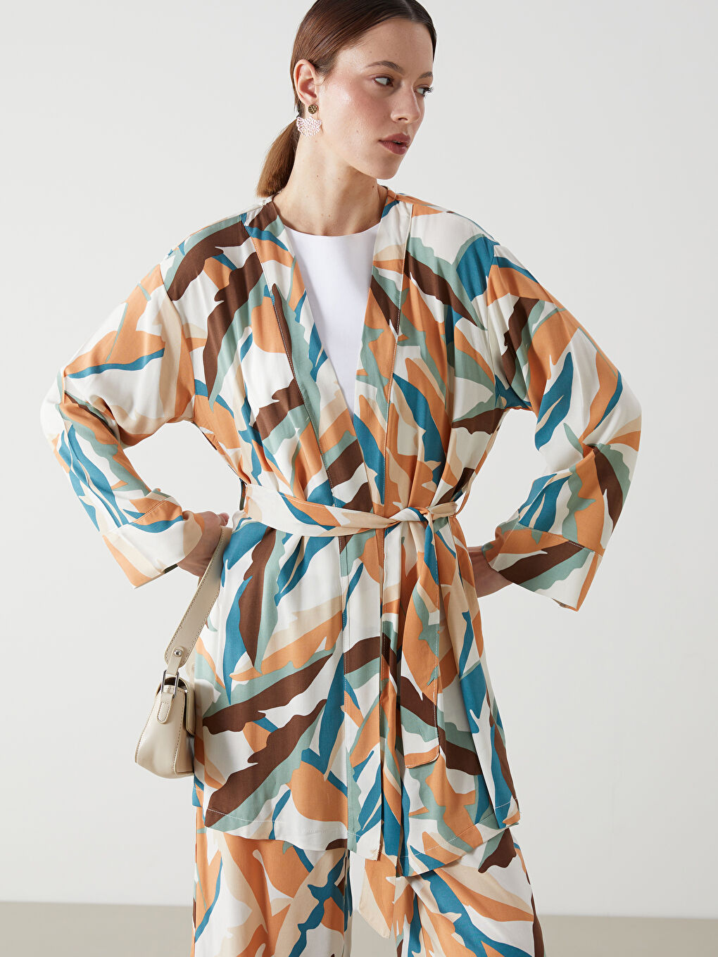 Shawl Collar Patterned Long Sleeve Kimono