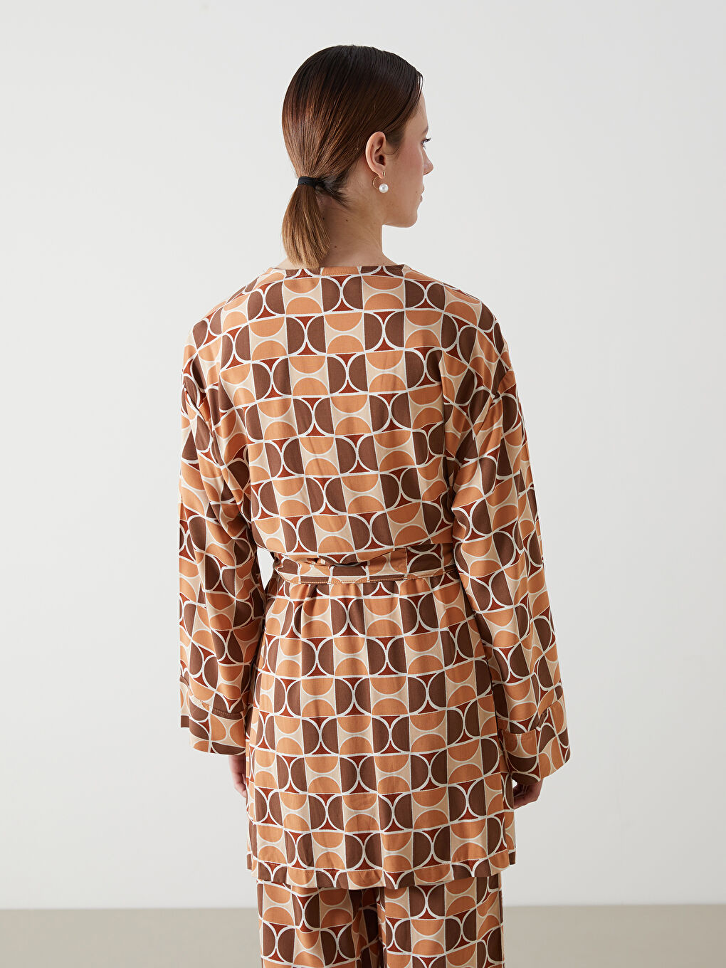LCW Modest Şal Yaka Desenli Oversize Kadın Kimono -S54712Z8-LSR
