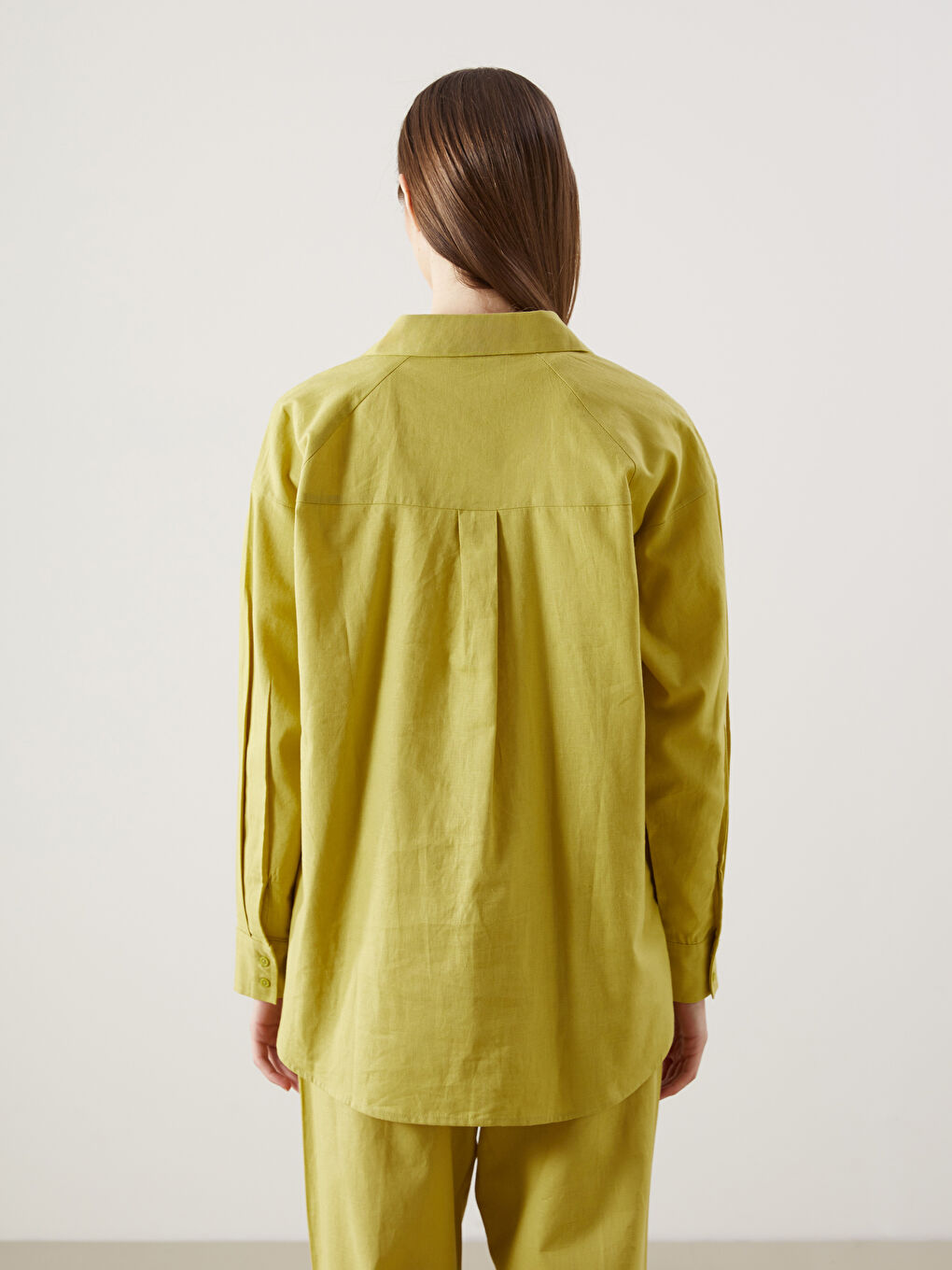 LCW Modest Oversize Keten Karışımlı Kadın Gömlek -S54730Z8-FZV