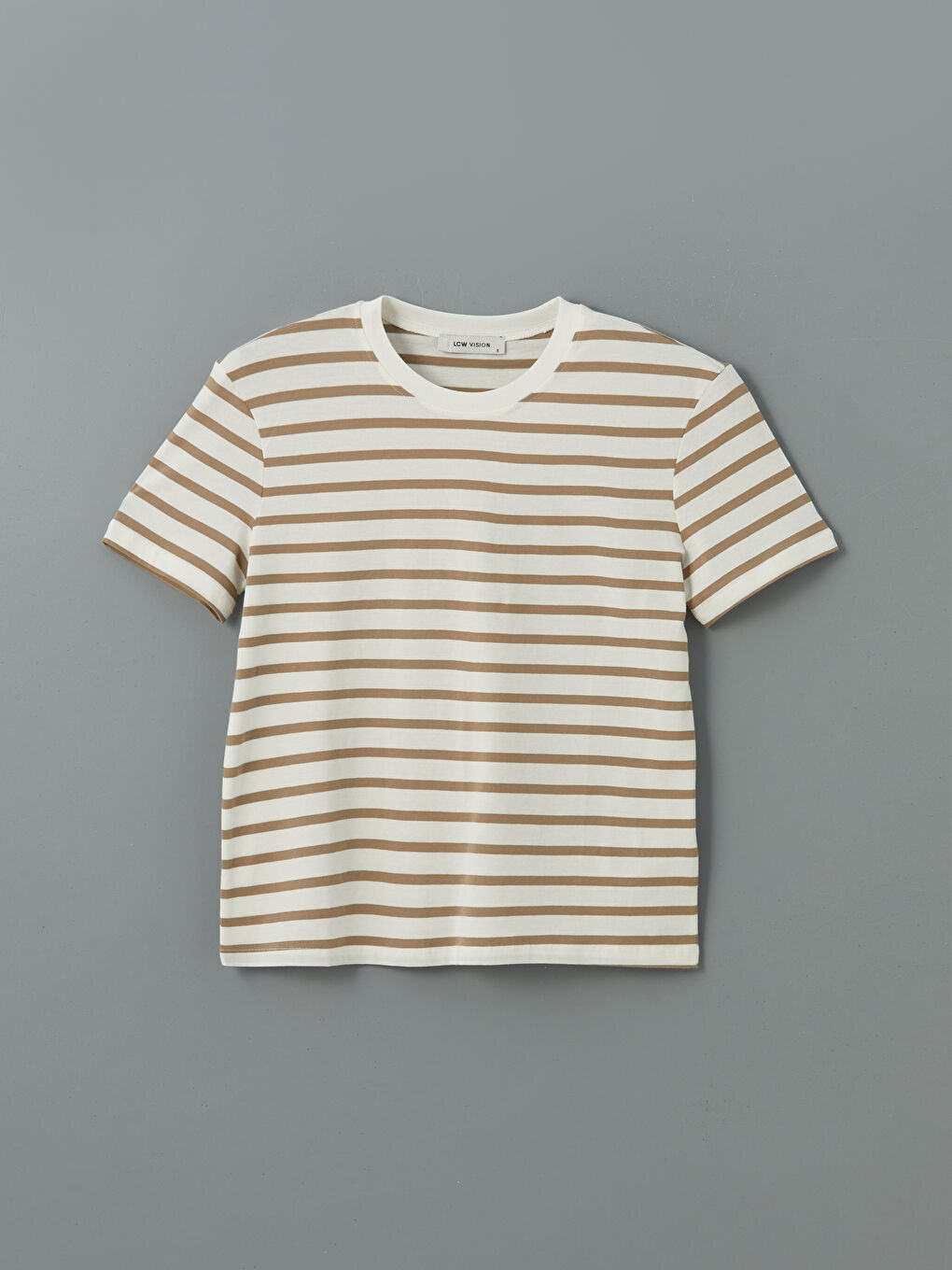 მრგვალი საყელო ზოლიანი მაისური ქალებისთვის-4