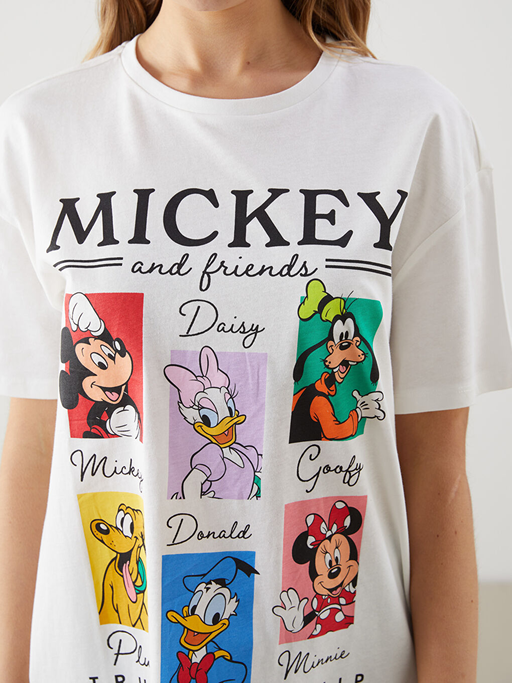 Ženska majica okruglog izreza sa štampom Mickey i prijatelji -S54966Z8-R9J