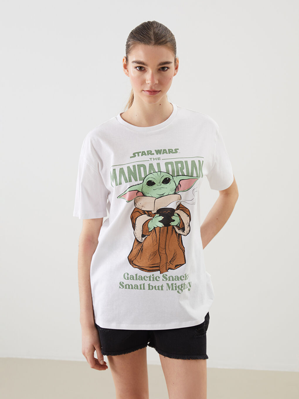 Ženska majica okruglog izreza sa otiskom The Mandalorian -S54971Z8-Q6K