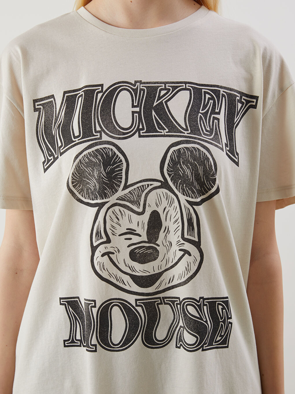 Ženska majica sa otiskom Mickey Mouse i okruglim izrezom -S54972Z8-FF7