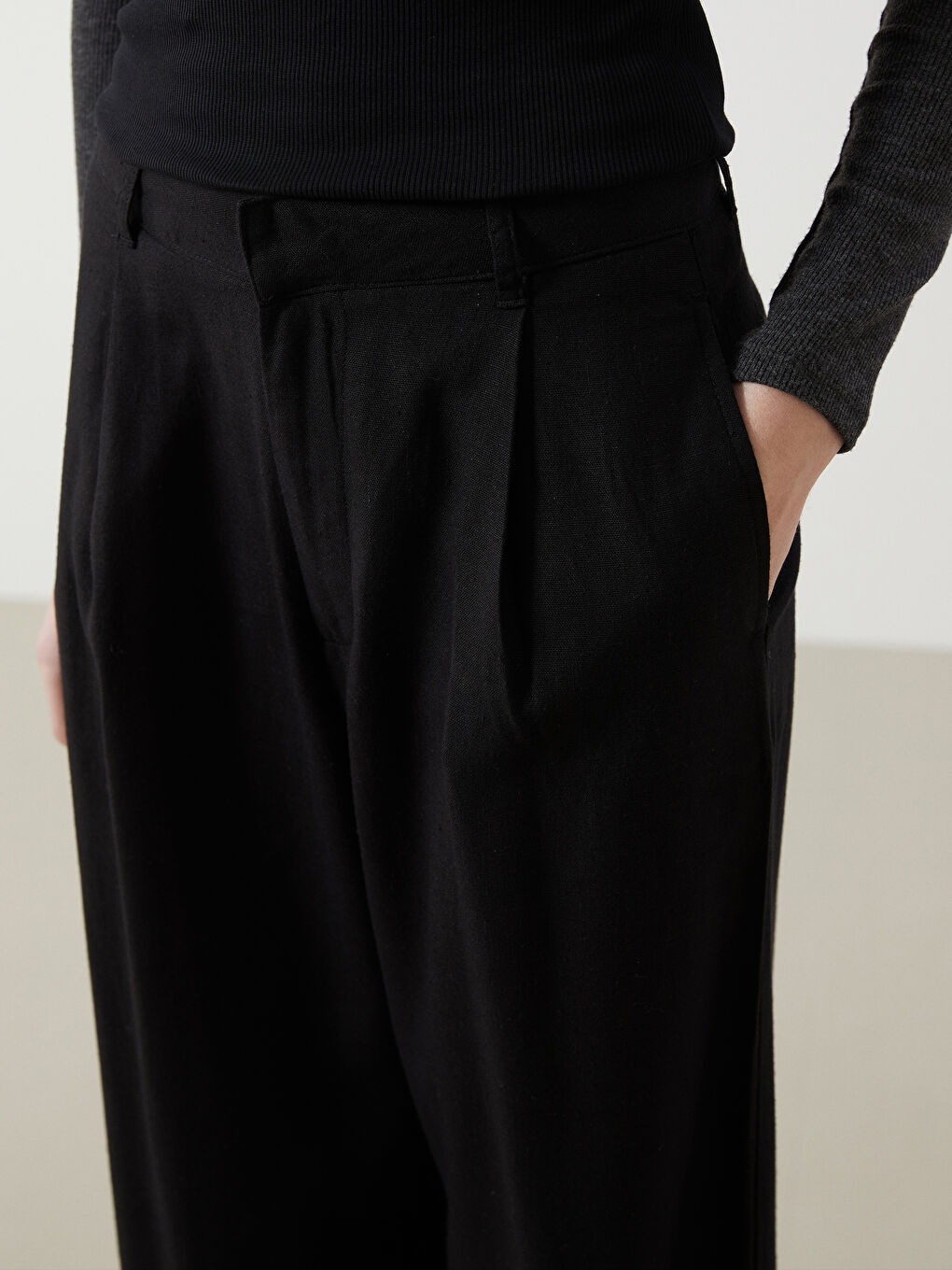 CRNA Pantalone Žene -S55106Z8-CVL