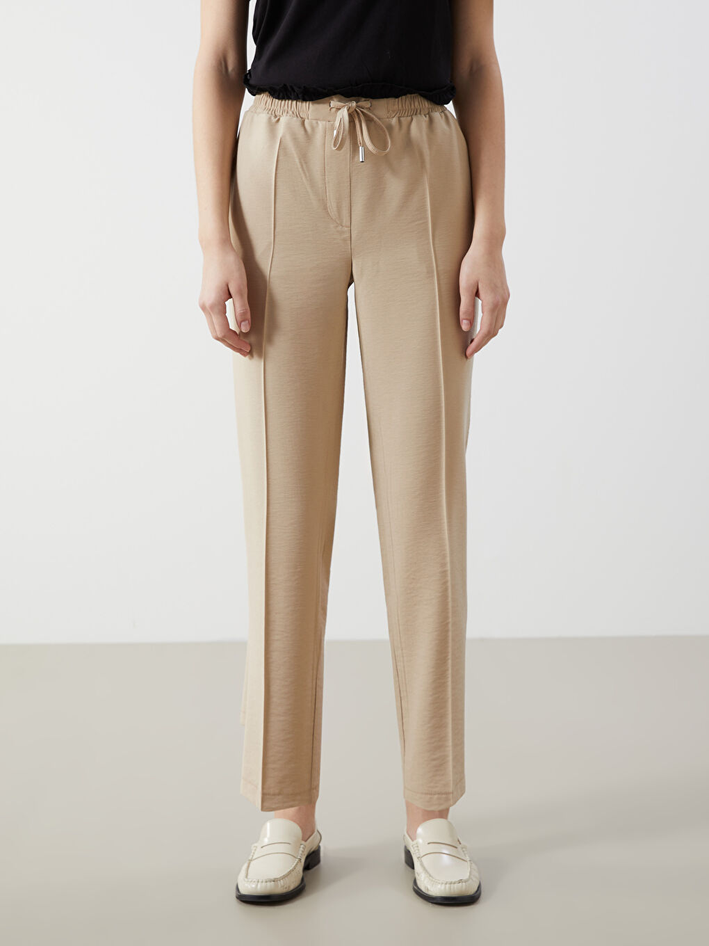 Pantalone za žene kroja šargarepe, sa elastičnim pojasom -S55158Z8-GBY