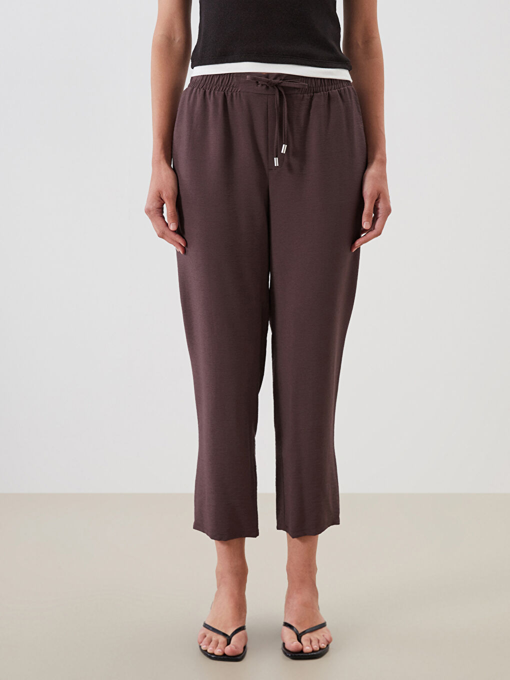 LCW Comfort پانتۆڵی فیتی گیزەر بە کەمەر لاستیکی بۆ ژنان -S55158Z8-L0D