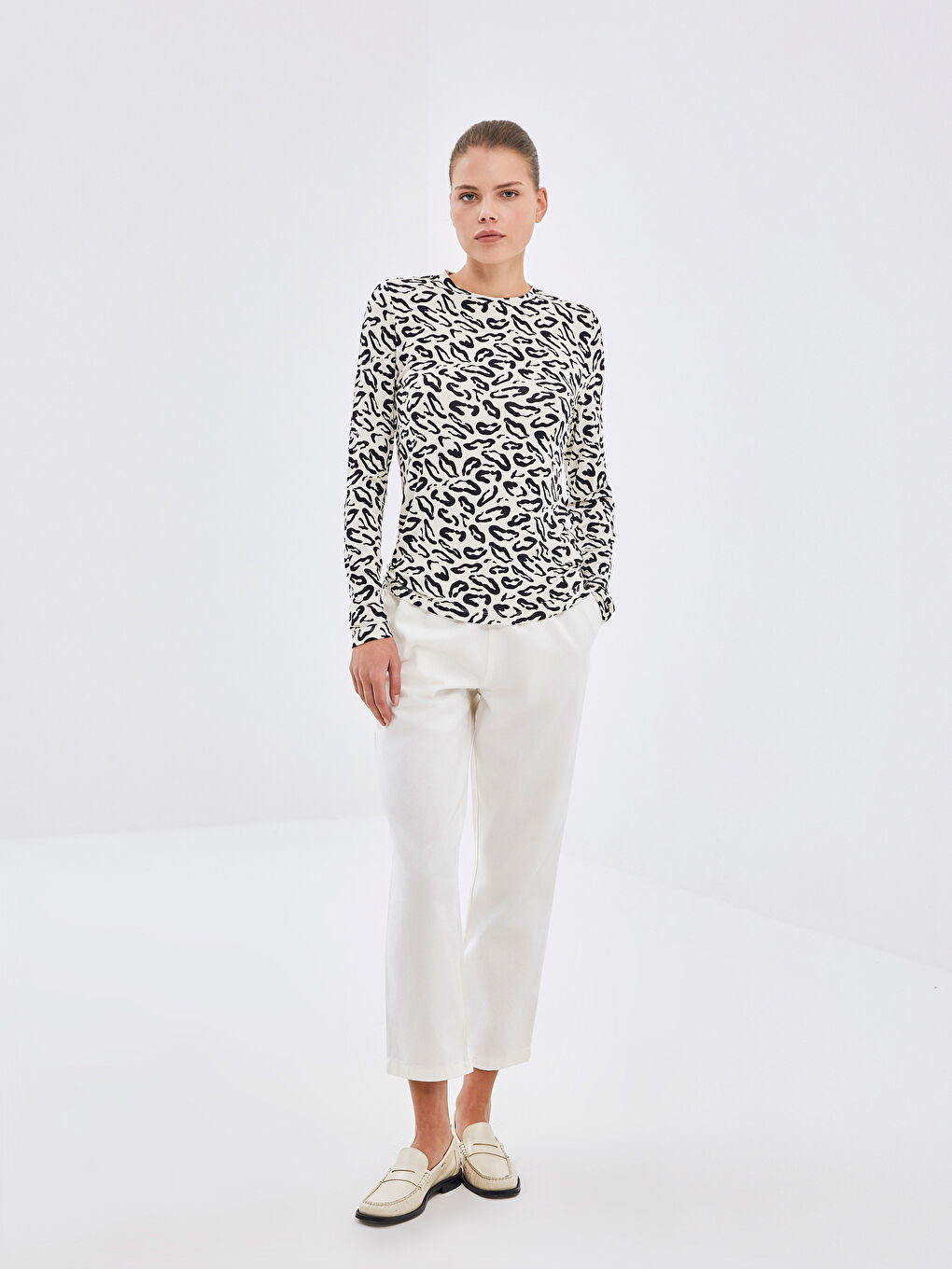 LCW Modest Bisiklet Yaka Leopar Desenli Kadın Body -S55177Z8-LQB
