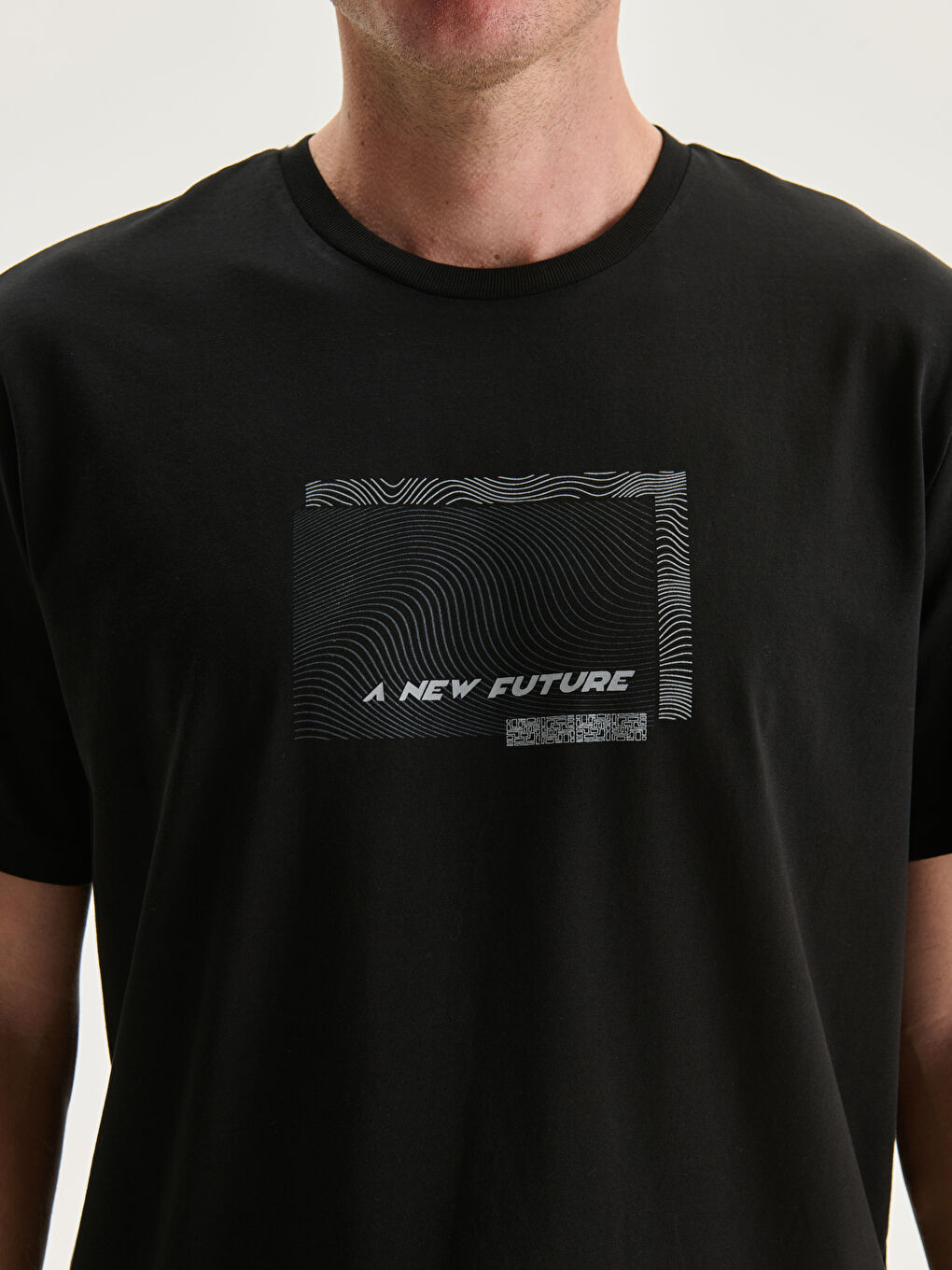 Siyah Bisiklet Yaka Baskılı Penye Erkek Tişört-2