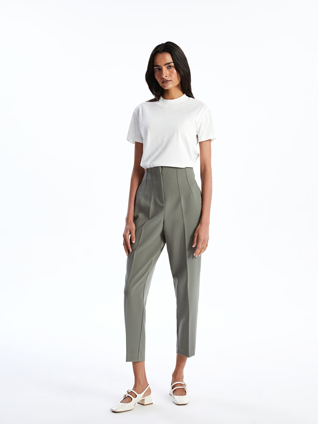 Standard Fit Pleated Women's Trousers -S55552Z8-GZA