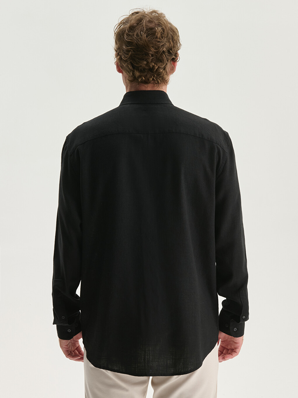 Siyah Slim Fit Uzun Kollu Keten Karışımlı Erkek Gömlek-5