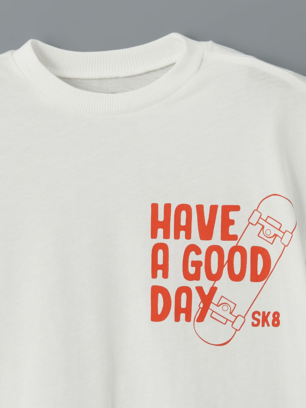 Crew Neck Printed Boys' T-Shirt-1