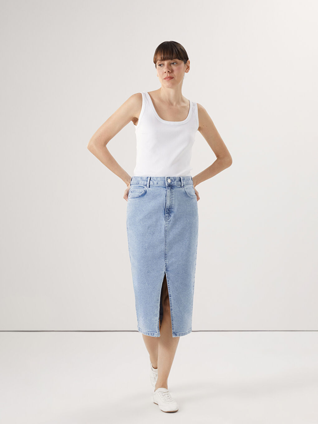 Slim Fit Women's Denim Skirt -S55875Z8-311