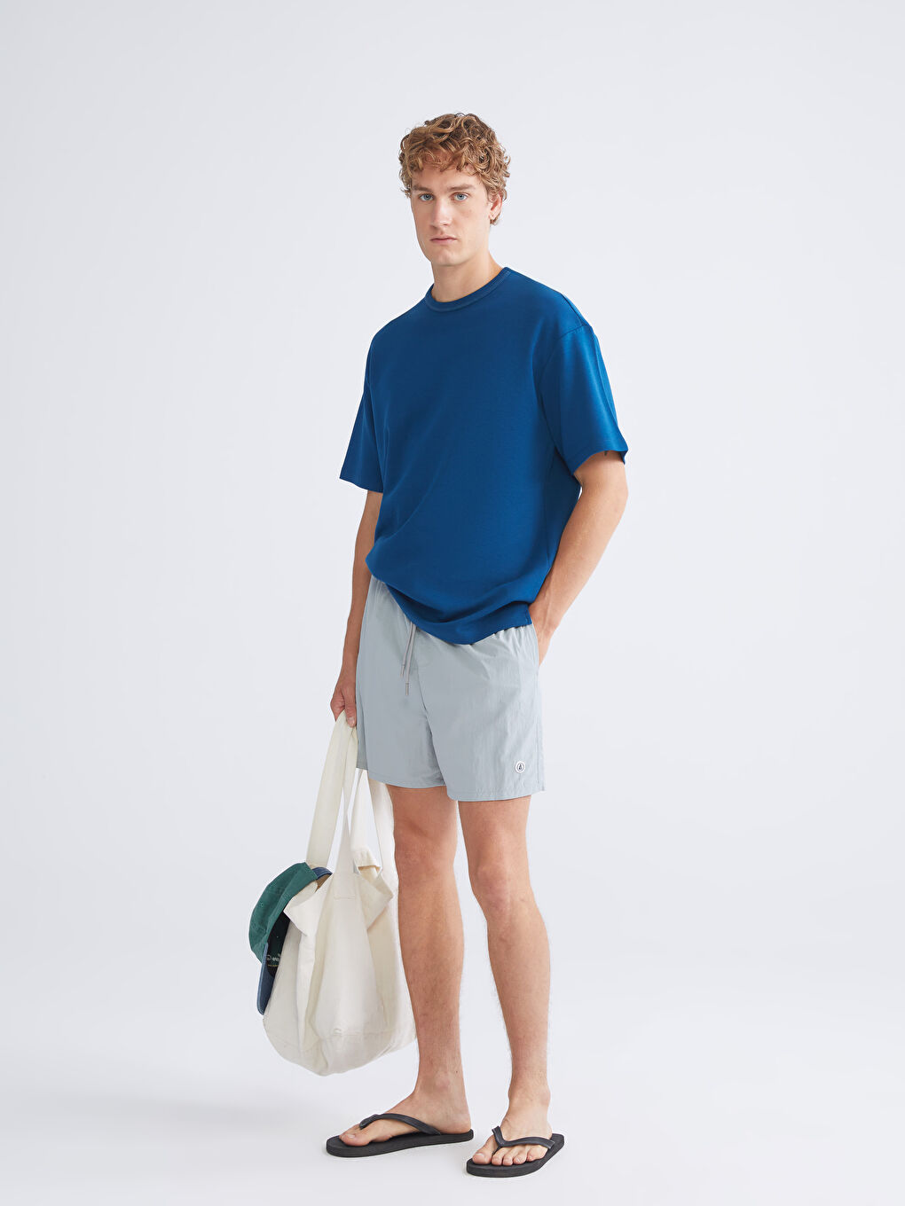 Gri Kısa Boy Desenli Erkek Deniz Şortu-1