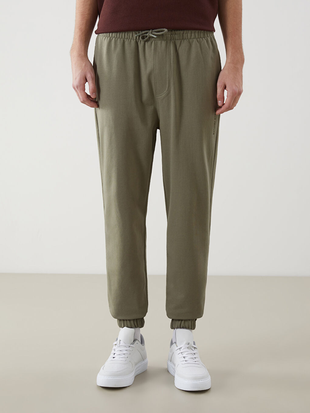 Standard Fit Men's Jogger Sweatpants -S55993Z8-YUY