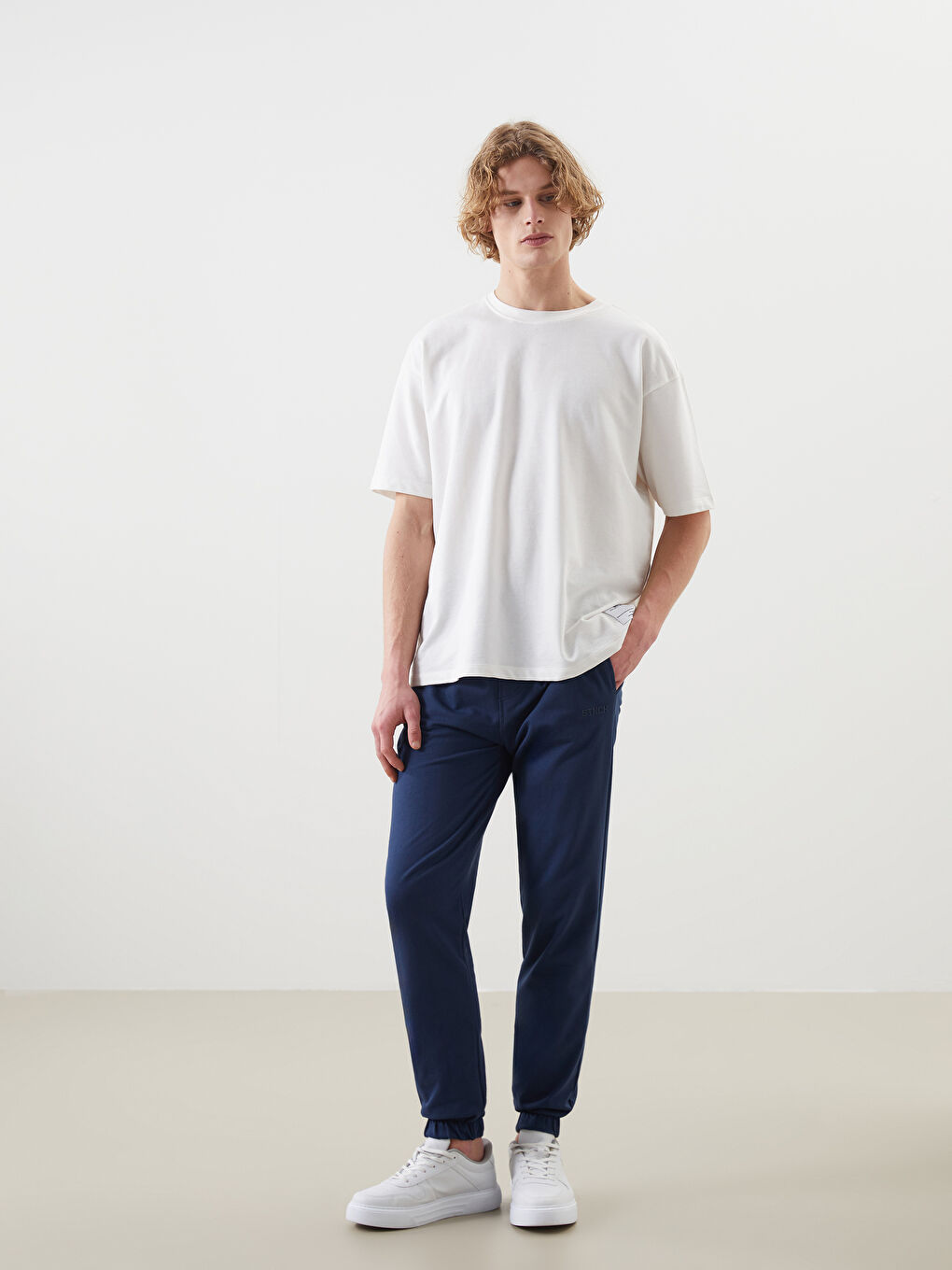 Standard Fit Men's Jogger Sweatpants -S55994Z8-HFK