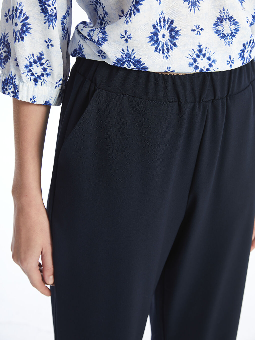 Pantalone za žene sa lastišem u struku -S55998Z8-E1J