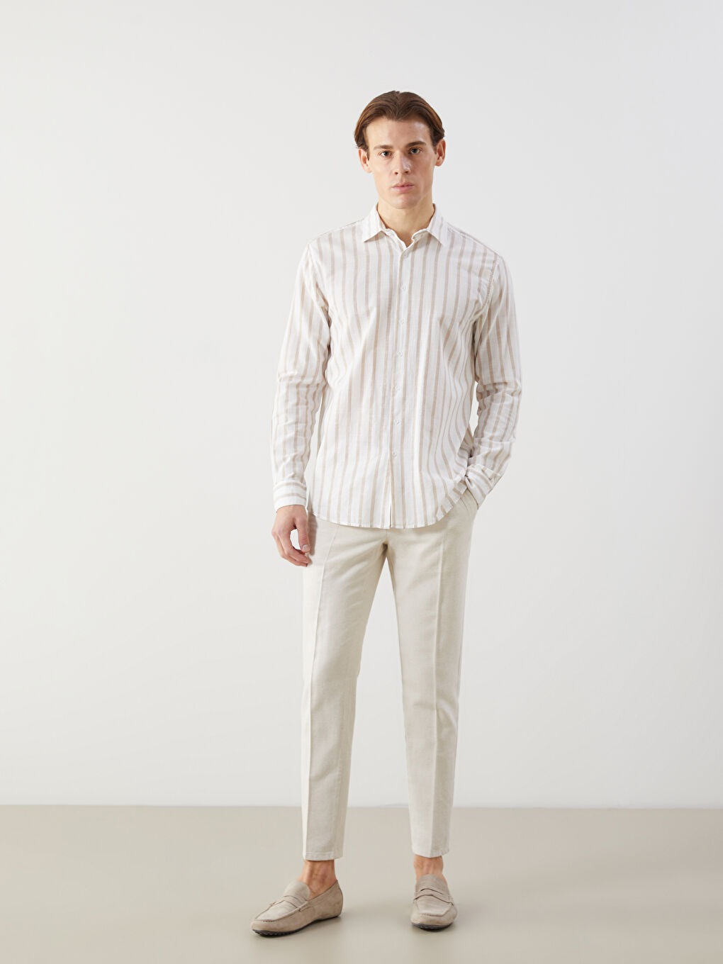 LC WAIKIKI Slim Fit Long Sleeve Striped Poplin Men's Shirt -S56029Z8-LE8