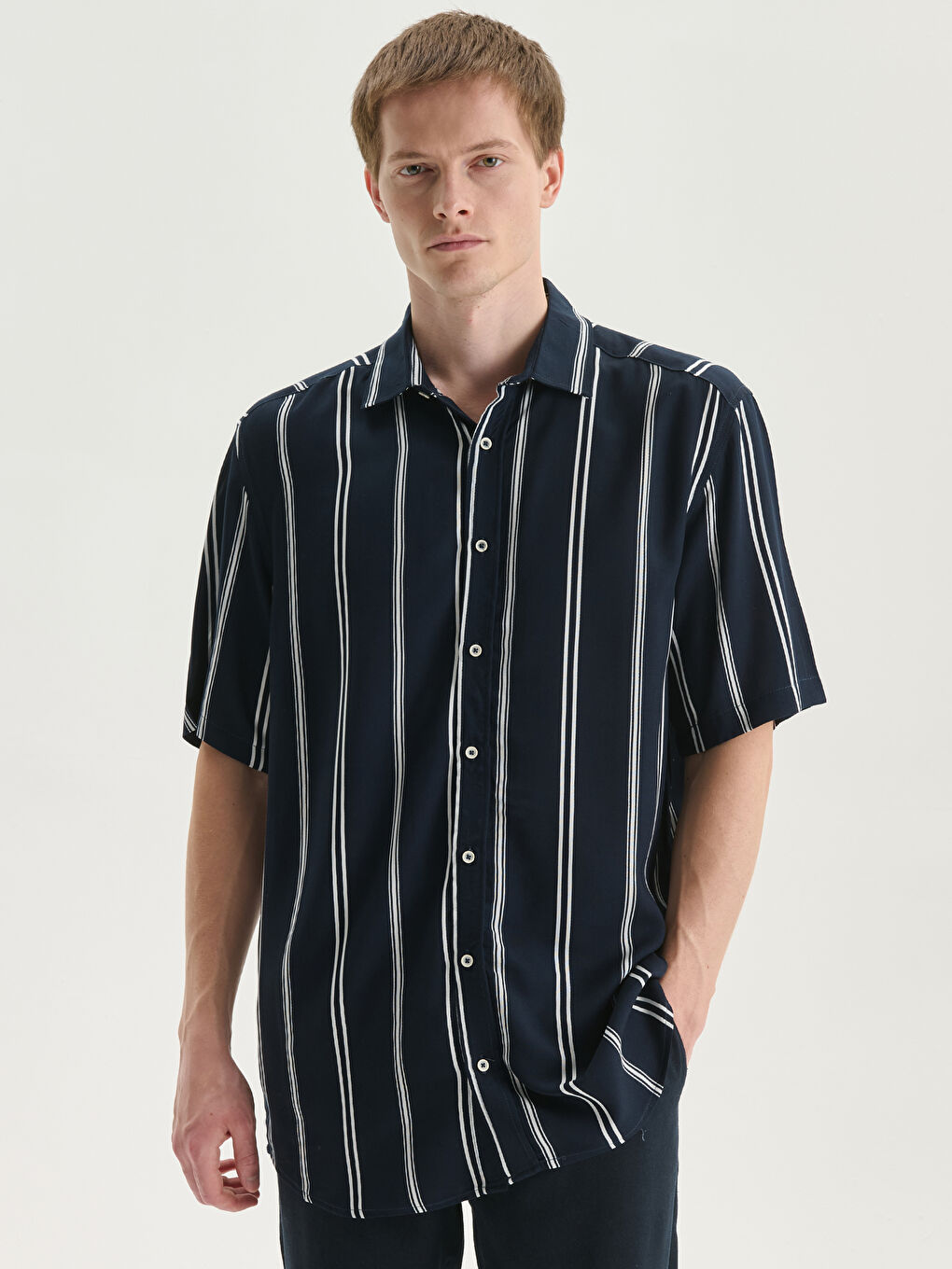 Regular fit muška prugasta košulja kratkih rukava -S56046Z8-LGS