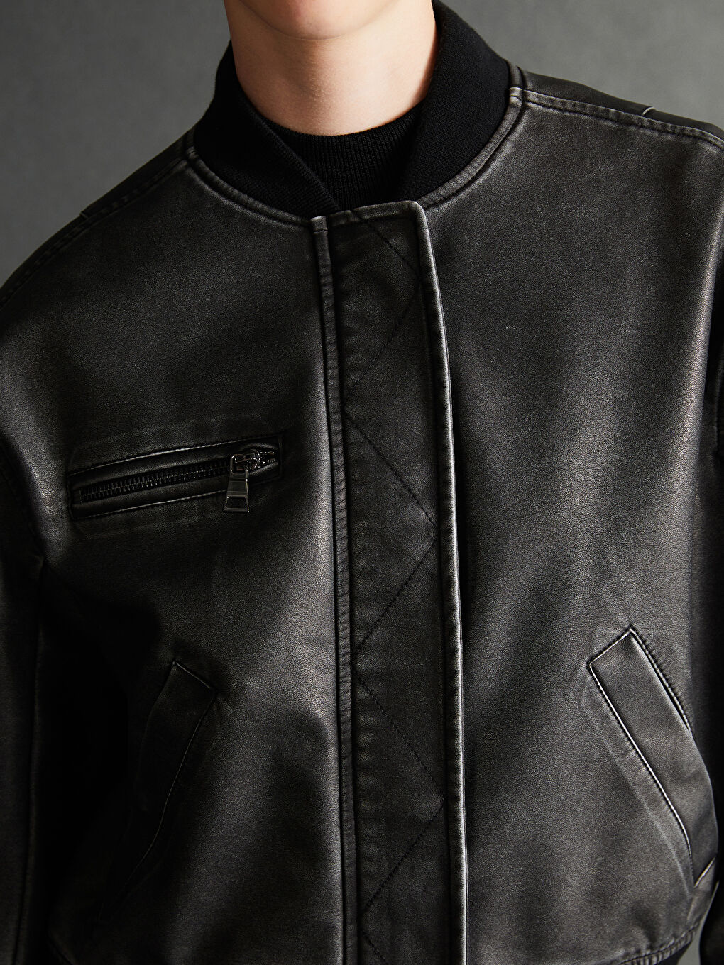 Куртка из искусственной кожи с воротником колледж для женщин-3