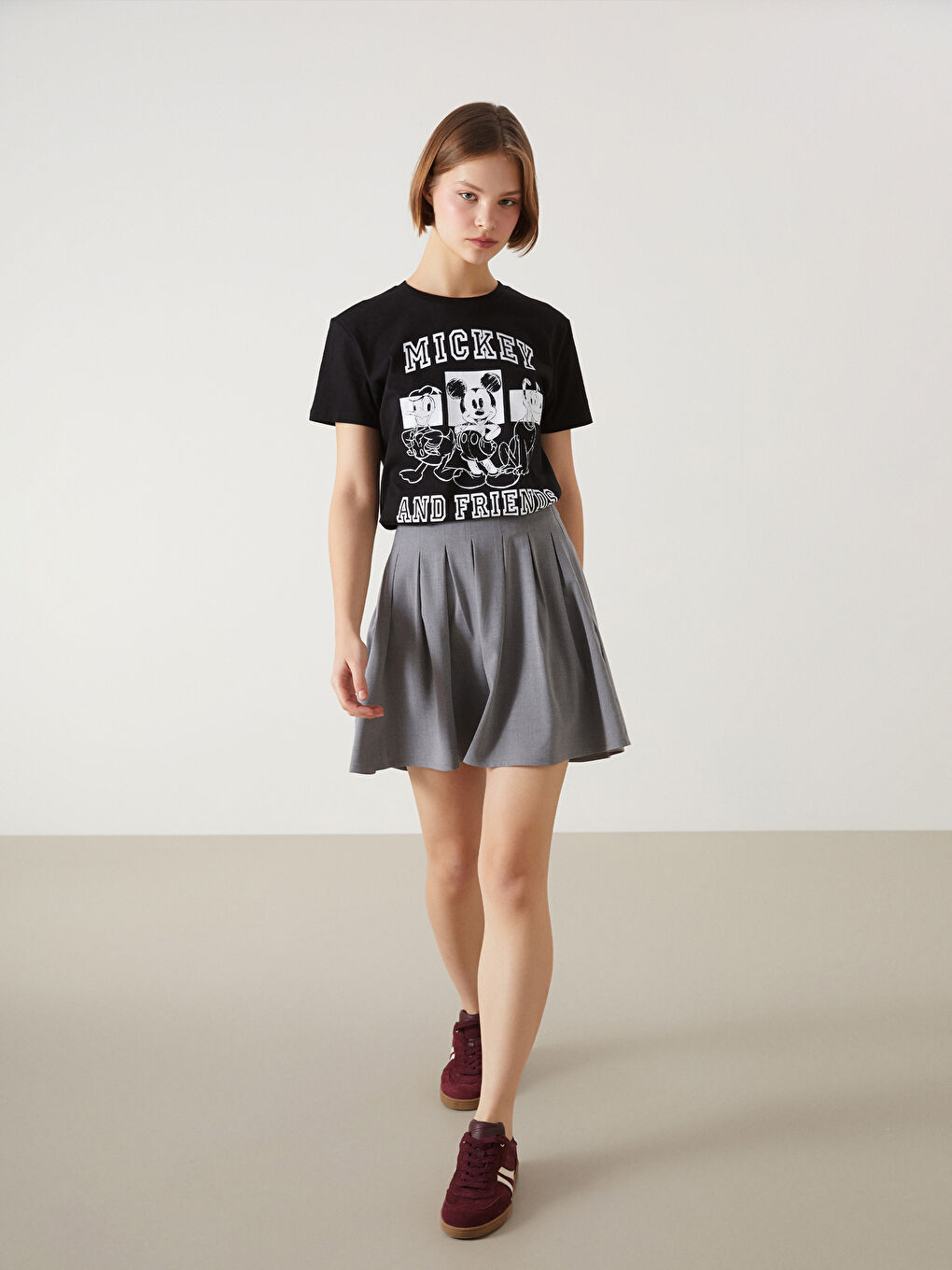 ზიპიანი წელის ქალებისთვის პლისირებული ქვედაბოლო