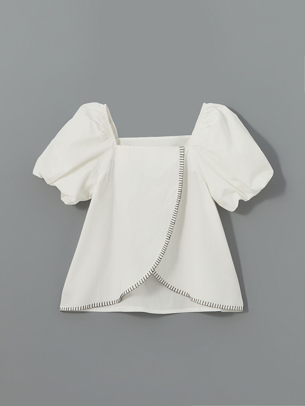 Ekru Kare Yaka Kız Çocuk Bluz