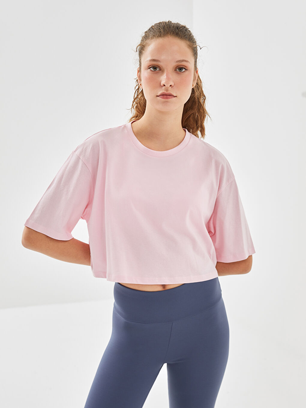Oversize krop top za žene sa okruglim izrezom -S56322Z8-L7C