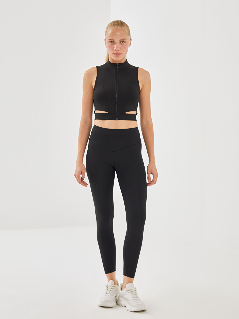 Funnel Neck Crop Women's Athletic Tank Top -S56332Z8-CVL