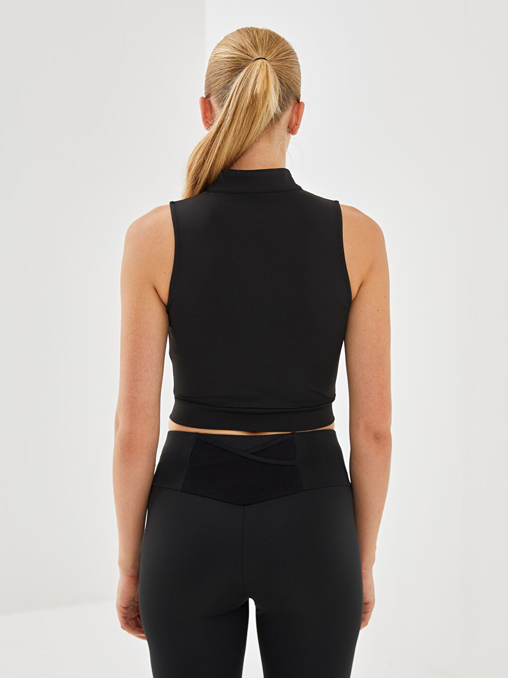 Funnel Neck Crop Women's Athletic Tank Top -S56332Z8-CVL