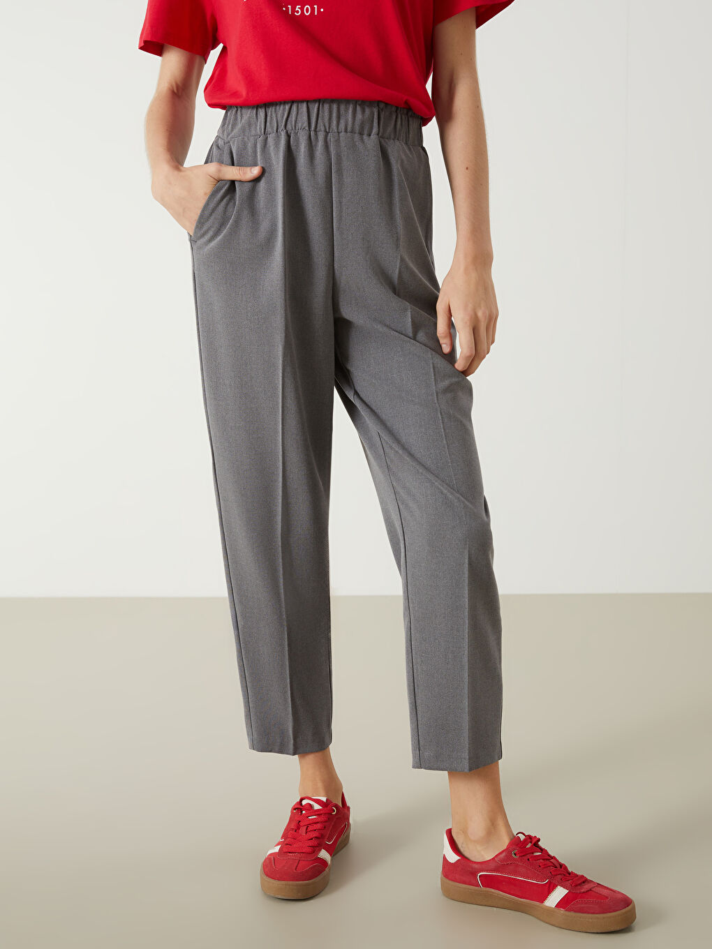 Pantalone za žene kroja šargarepe, sa elastičnim pojasom -S56511Z8-CT3
