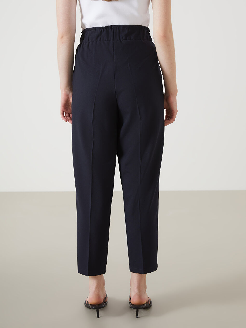 LCW Vision Elastic Waist Carrot Fit Women's Trousers -S56511Z8-JHE