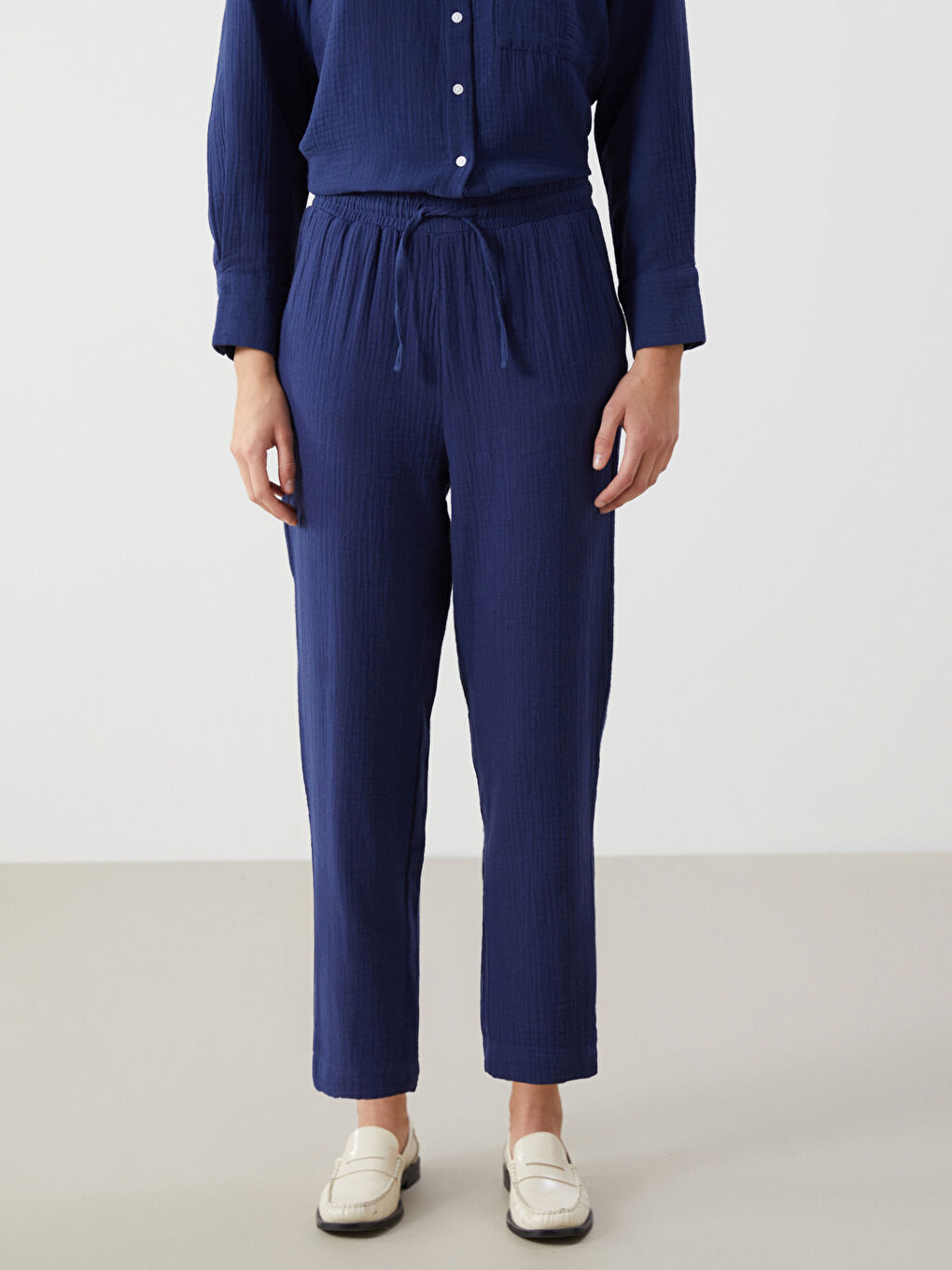 Elasticated Waist Textured Women's Trousers-1