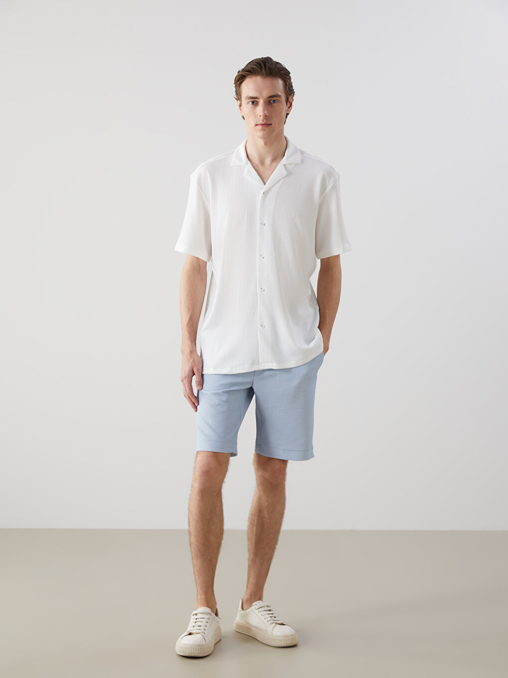 Slim Fit Men's Shorts -S56583Z8-QXG