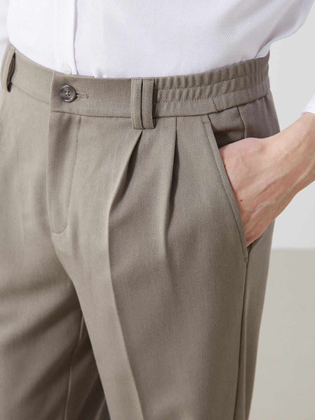 Muške pantole standardnog kroja -S56595Z8-DMK