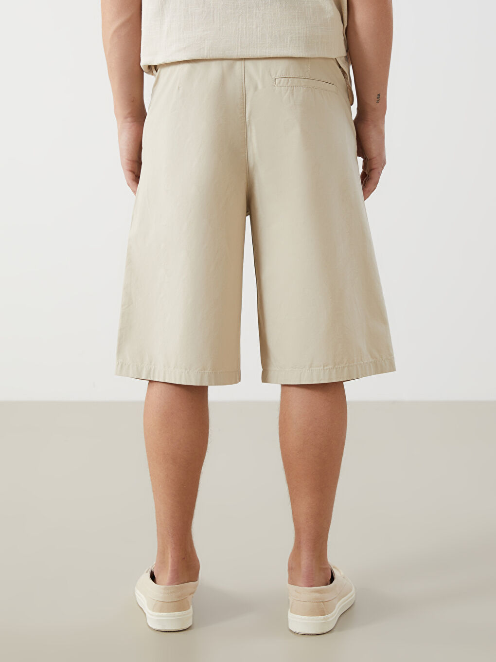 Comfortable Fit Men's Shorts -S56602Z8-VGK
