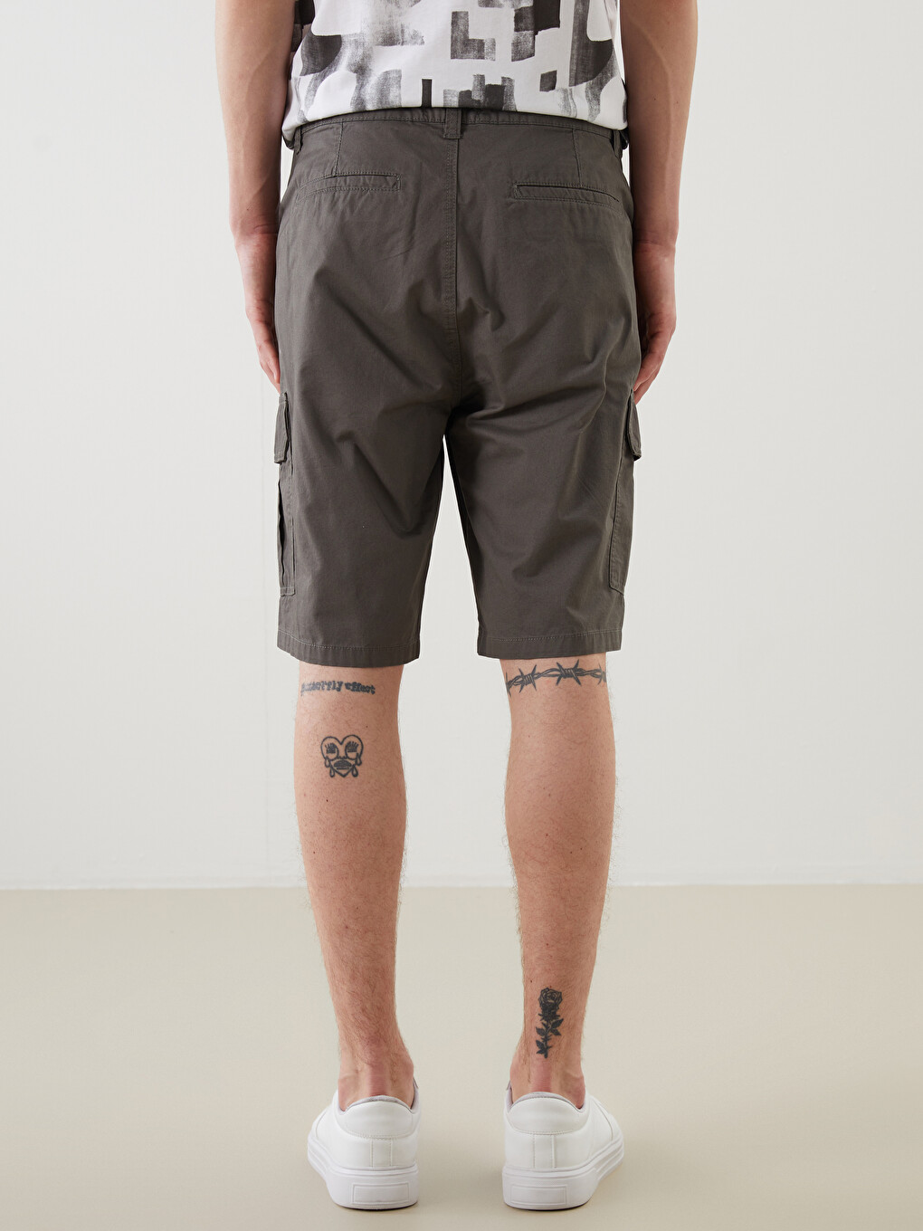 Standard Fit Twill Men's Cargo Shorts-3