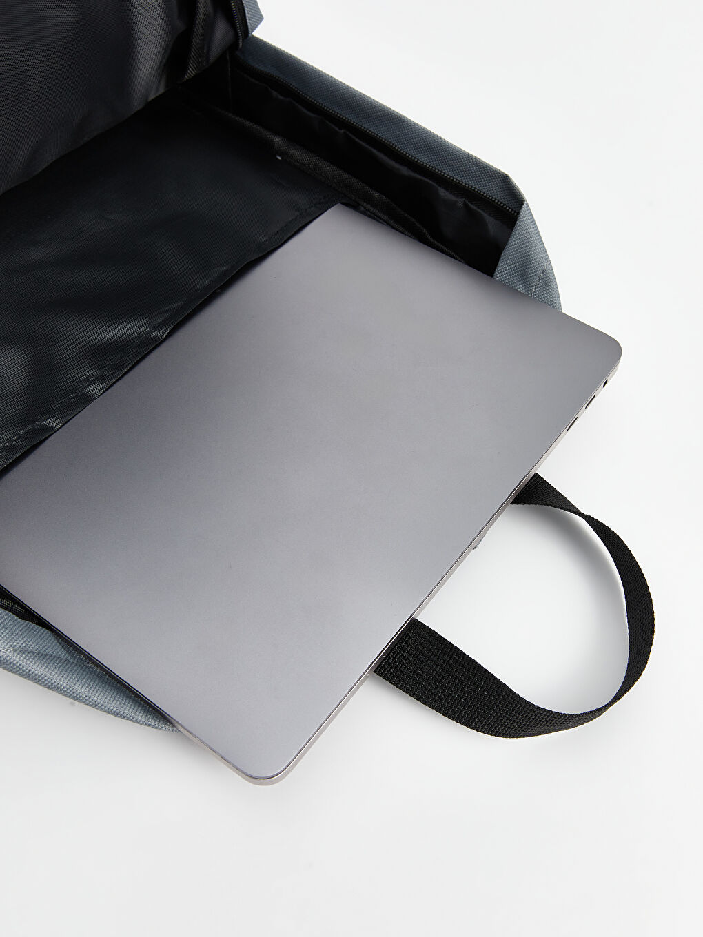 Multi-Compartment Men's Backpack-3