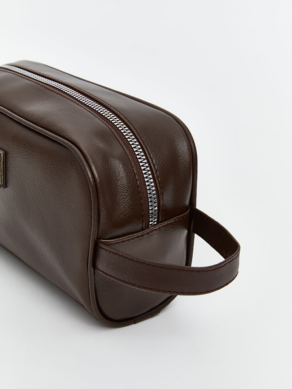 LCW ACCESSORIES Kahverengi Deri Görünümlü Erkek El Çantası - 2