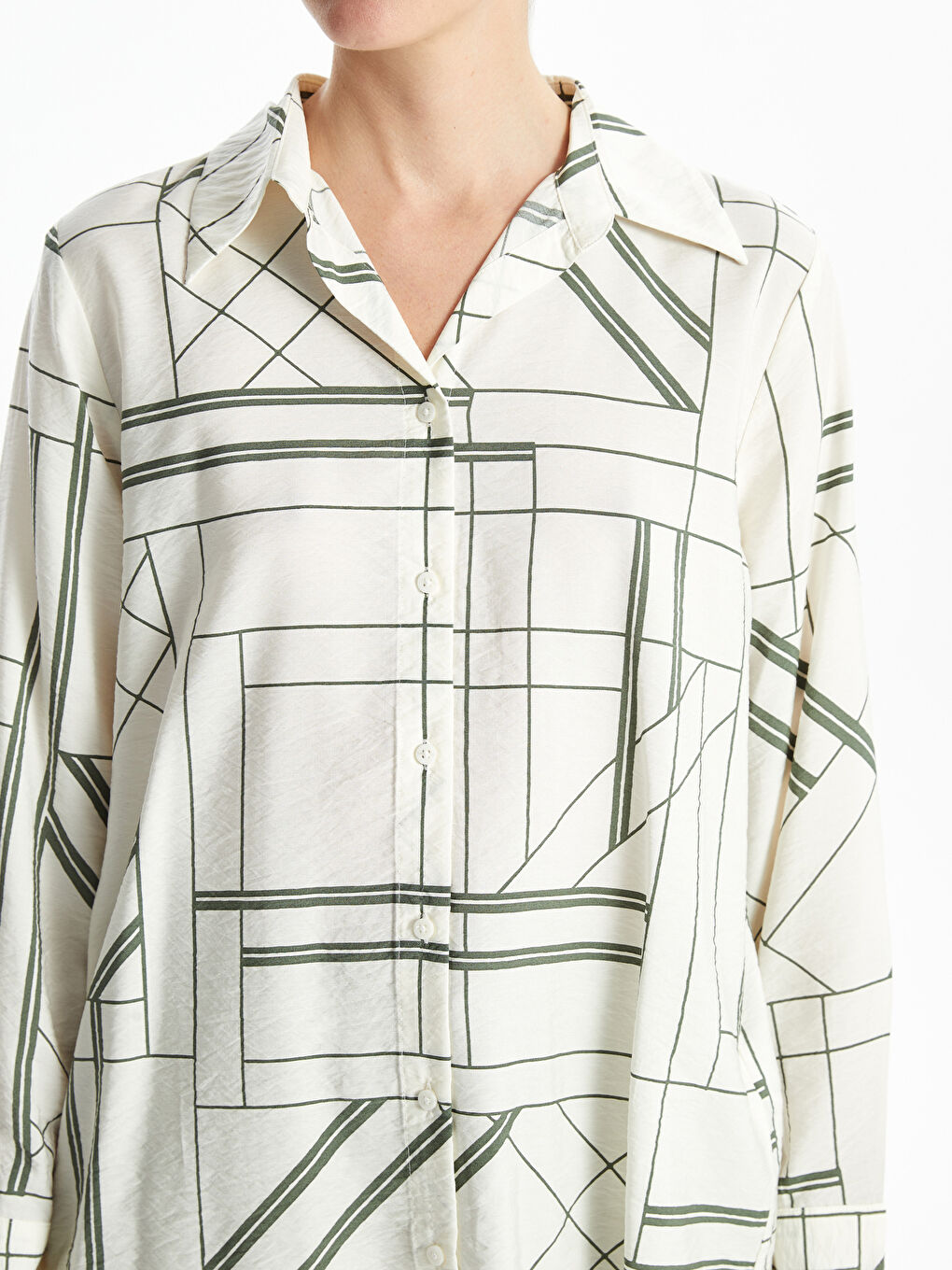 Loose Fit Women's Shirt -S56814Z8-LRA
