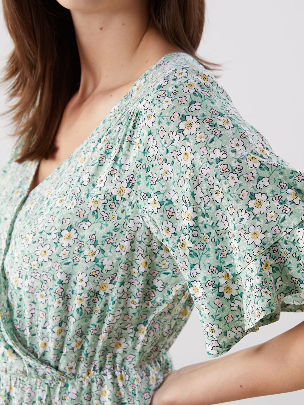 LCW Comfort Doppelreihiger Kragen Blumenkleid für Damen -S57024Z8-LRF