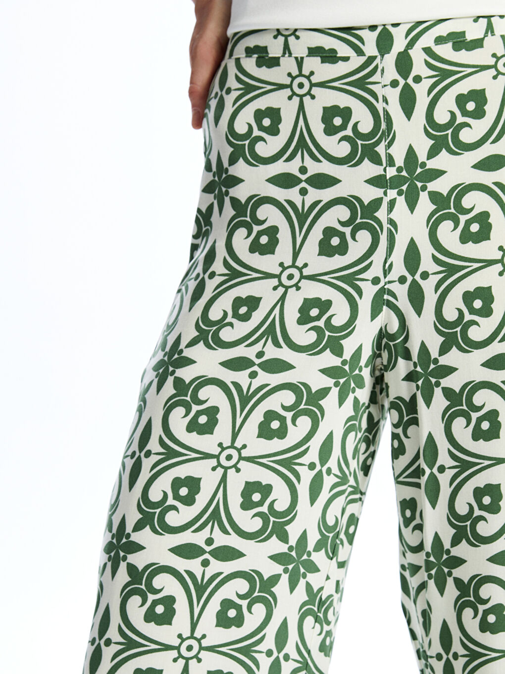 Elasticated Waist Patterned Wide Leg Women's Trousers-2