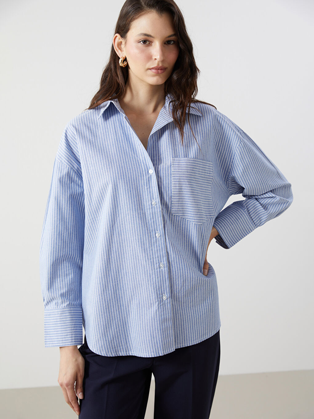 Loose Fit Oxford Pocket Women's Shirt -S57183Z8-LGS