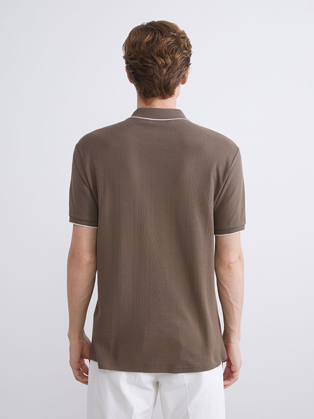 Kahverengi Polo Yaka Kısa Kollu Erkek Tişört-3