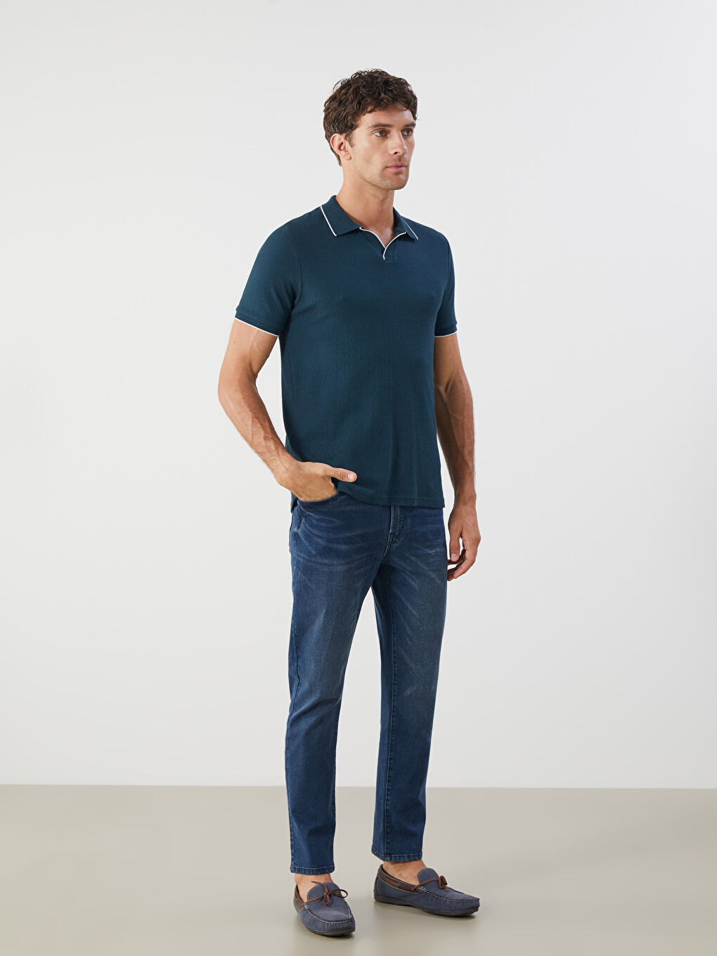 LCWAIKIKI كلاسيك تیشێرتی یه‌خه‌ی پۆڵۆ قۆڵ کورت بۆ پیاوان -S57195Z8-QT0