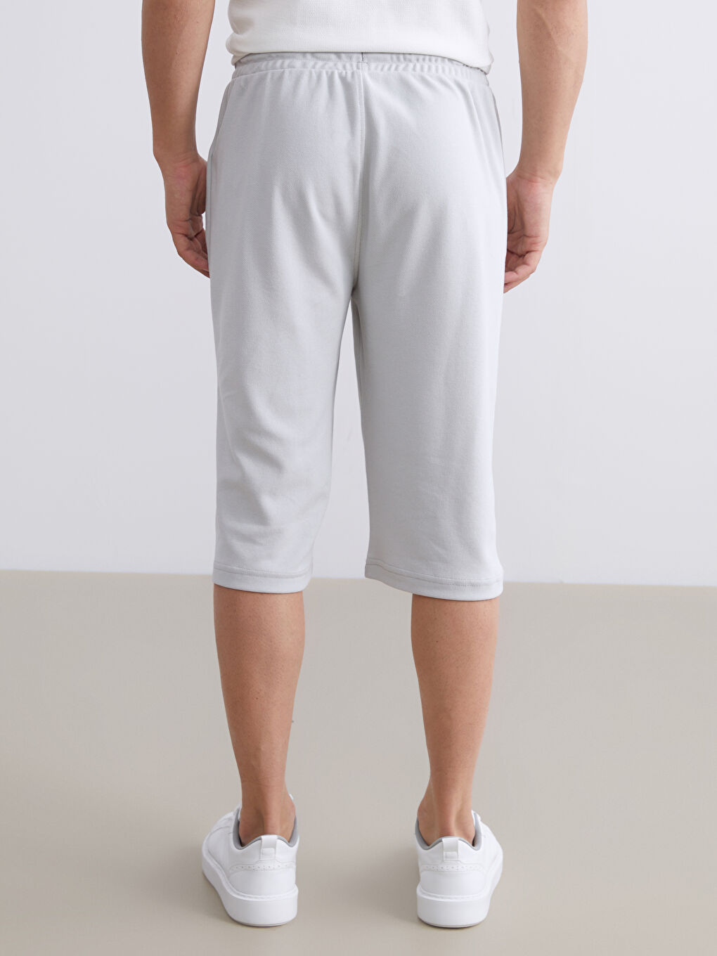 Gri Standart Kalıp Erkek Bermuda Şort-3