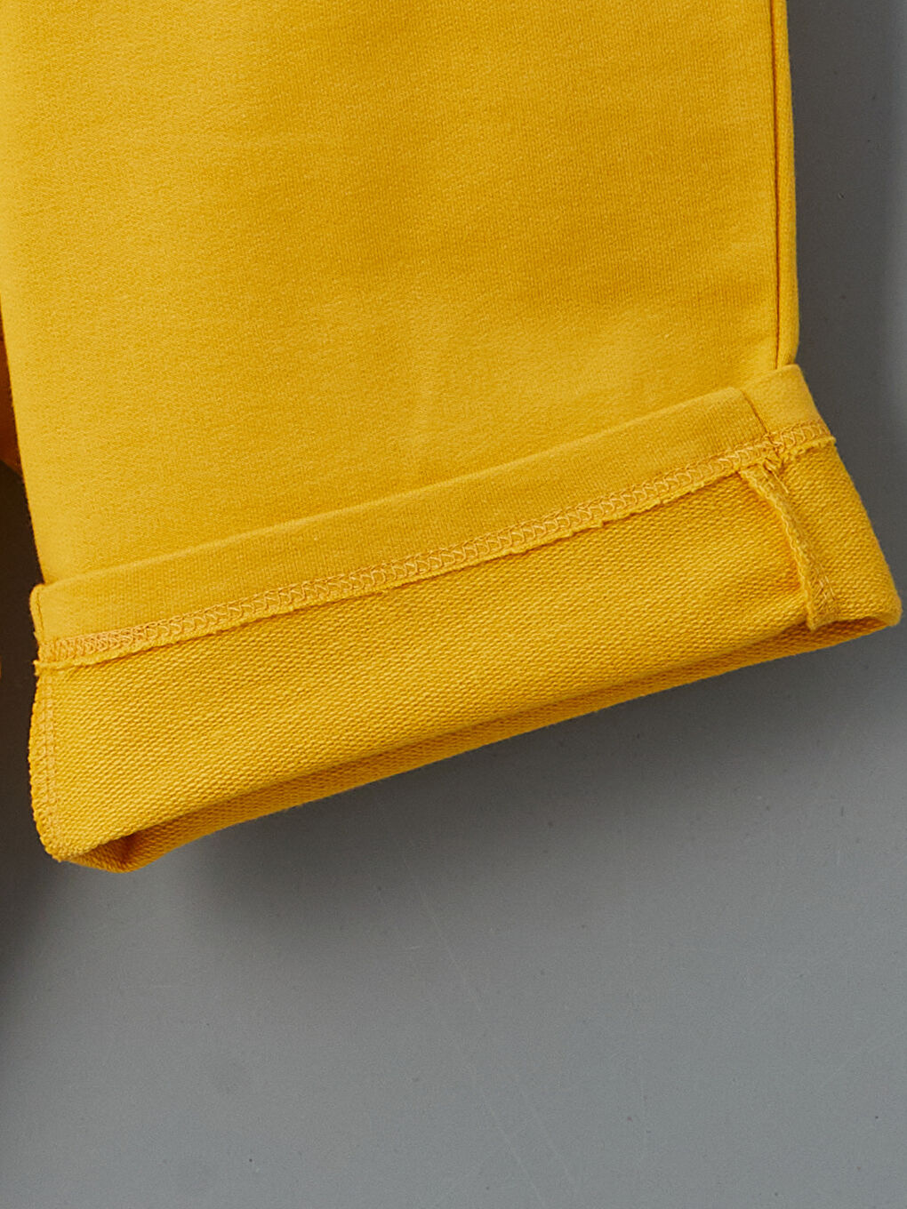 Yeşil Beli Lastikli Basic Erkek Çocuk Şort-1