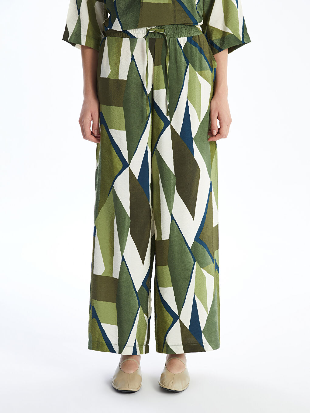 Elasticated Waist Patterned Wide Leg Women's Trousers-1